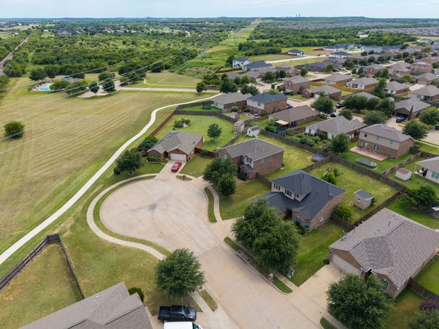 412 Buoy Court, Crowley, TX 76036