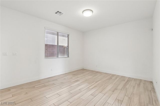 7245 Blooming Jasmine Avenue, Las Vegas, NV 89117