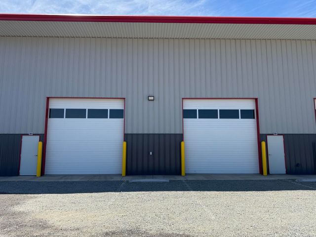 159 Salmon Way 201, White City, OR 97503