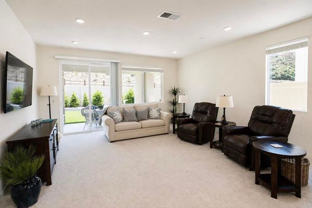 35141 Citron Lane, Fallbrook, CA 92028