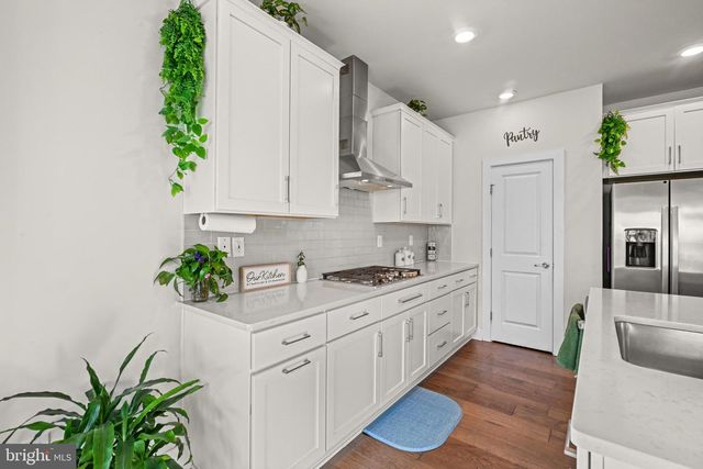 430 S CEDAR ST, Spring City, PA 19475