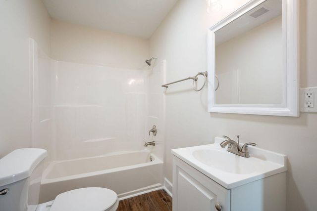 1535 Myrt Street, Rossville, GA 30741