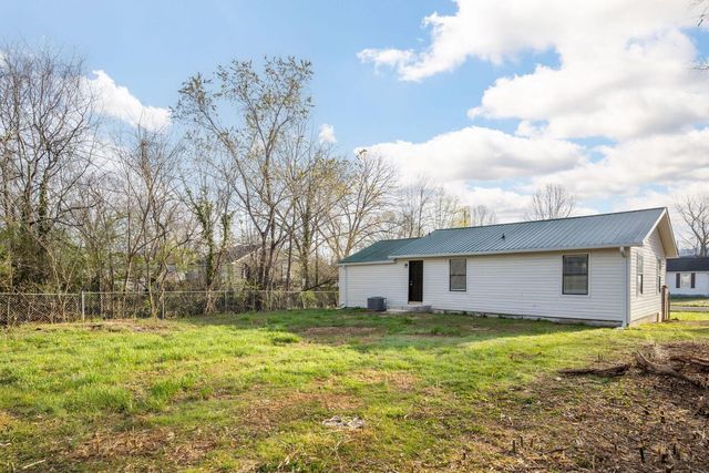 1535 Myrt Street, Rossville, GA 30741