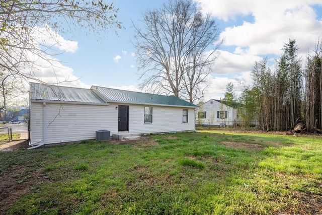 1535 Myrt Street, Rossville, GA 30741