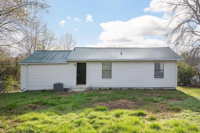 1535 Myrt Street, Rossville, GA 30741