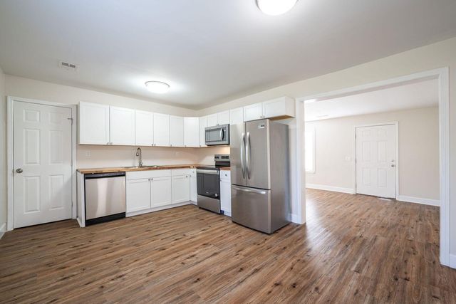 1535 Myrt Street, Rossville, GA 30741