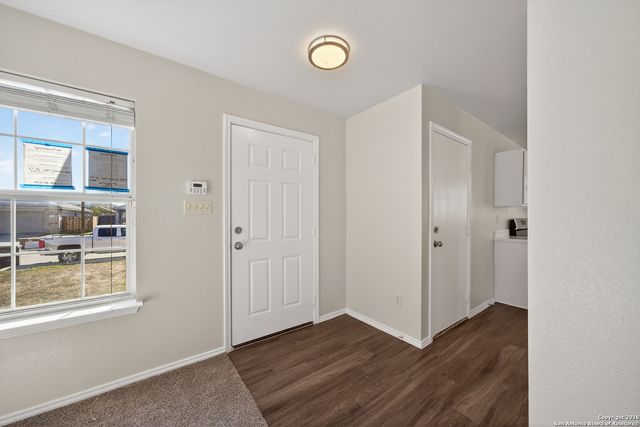 9739 Crescent Moon, San Antonio, TX 78245