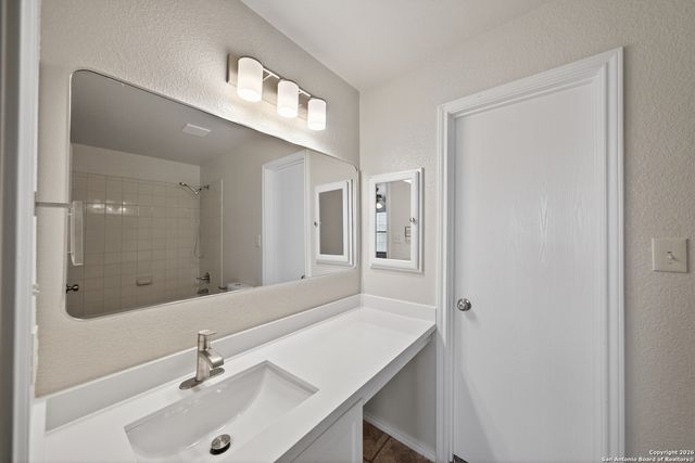 9739 Crescent Moon, San Antonio, TX 78245