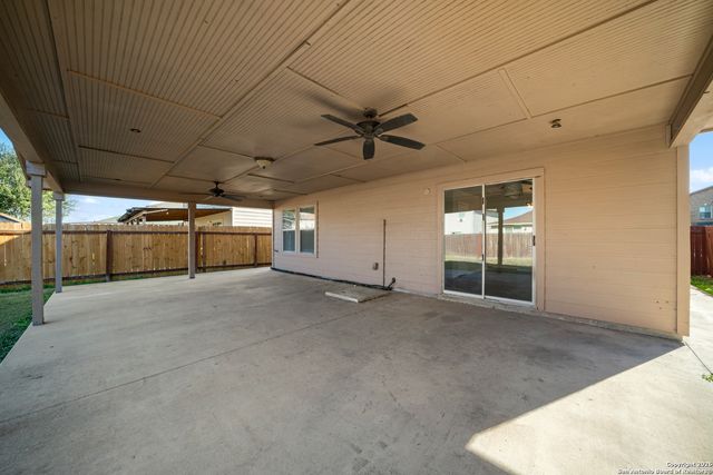 9739 Crescent Moon, San Antonio, TX 78245