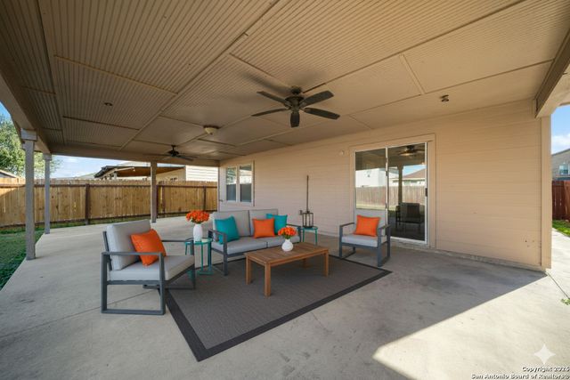 9739 Crescent Moon, San Antonio, TX 78245