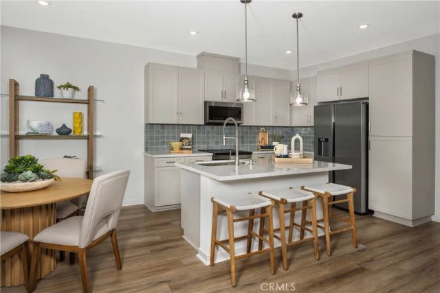 3648 S. Eichler Paseo 9, Ontario, CA 91761