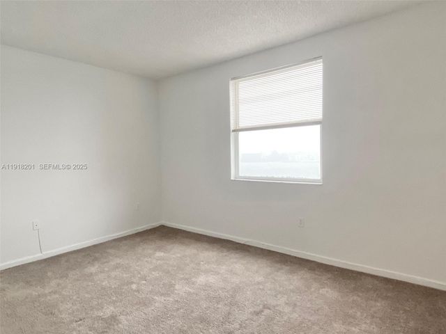 17100 N Bay Rd 1604, Sunny Isles Beach, FL 33160