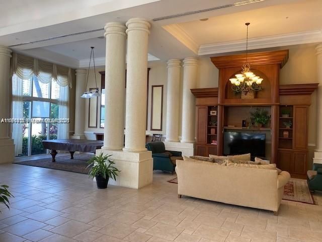 17100 N Bay Rd 1604, Sunny Isles Beach, FL 33160