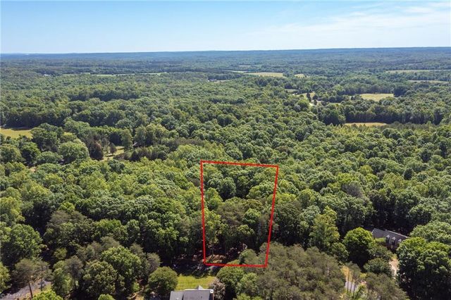 183 Deertract Loop, Stoneville, NC 27048
