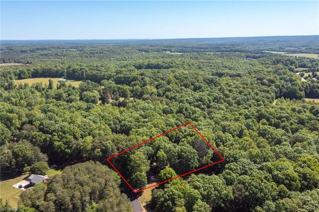 183 Deertract Loop, Stoneville, NC 27048