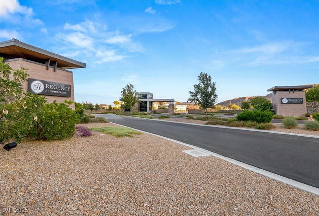 9985 Regency Canyon Way, Las Vegas, NV 89148