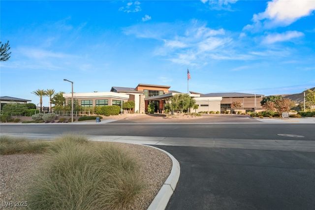 9985 Regency Canyon Way, Las Vegas, NV 89148