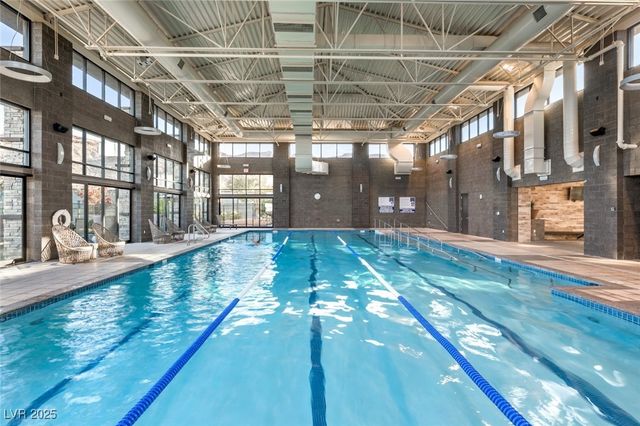 9985 Regency Canyon Way, Las Vegas, NV 89148