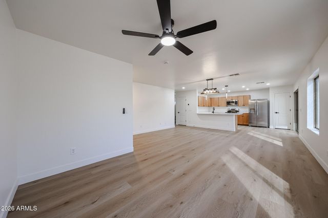 25861 W LYNNE Lane, Buckeye, AZ 85326