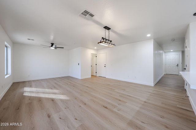 25861 W LYNNE Lane, Buckeye, AZ 85326