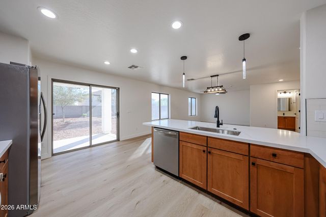 25861 W LYNNE Lane, Buckeye, AZ 85326