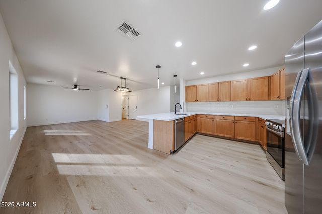 25861 W LYNNE Lane, Buckeye, AZ 85326