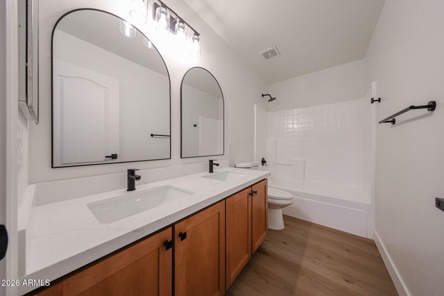 25861 W LYNNE Lane, Buckeye, AZ 85326