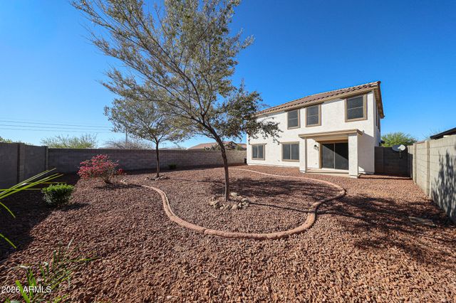 25861 W LYNNE Lane, Buckeye, AZ 85326