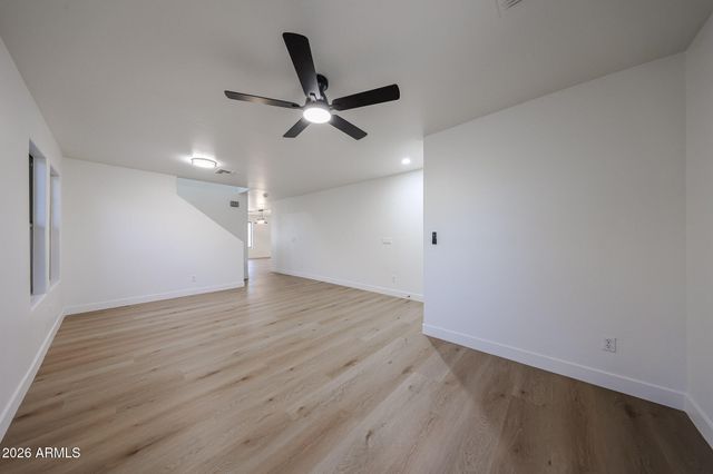 25861 W LYNNE Lane, Buckeye, AZ 85326