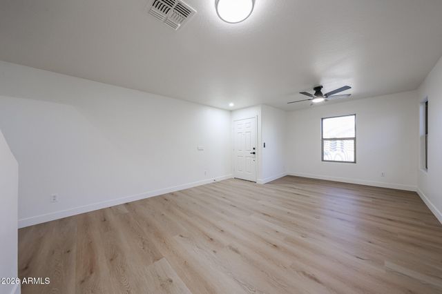 25861 W LYNNE Lane, Buckeye, AZ 85326