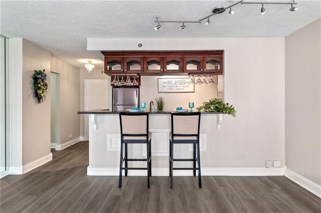 620 Peachtree NE Street 911, Atlanta, GA 30308