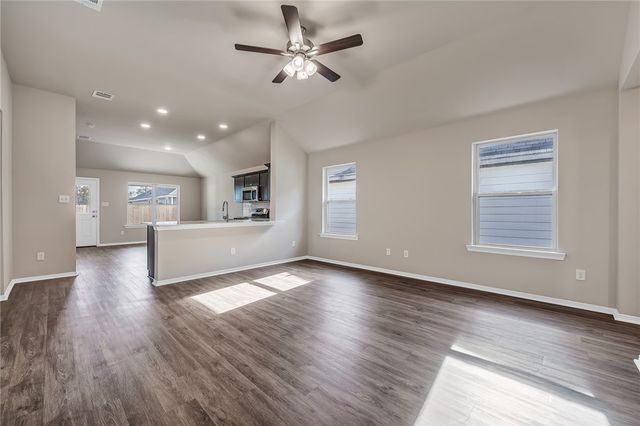 2785 Buccaneer Trail, Bryan, TX 77803