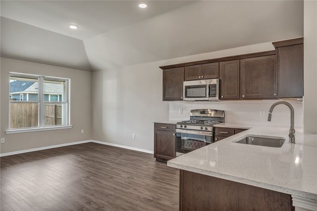 2785 Buccaneer Trail, Bryan, TX 77803