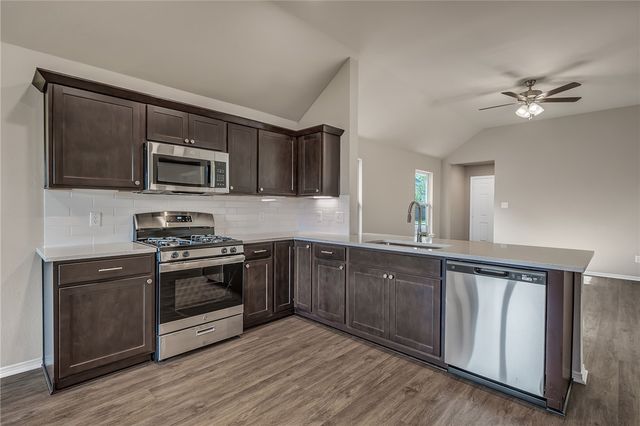 2785 Buccaneer Trail, Bryan, TX 77803