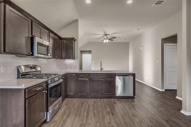 2785 Buccaneer Trail, Bryan, TX 77803