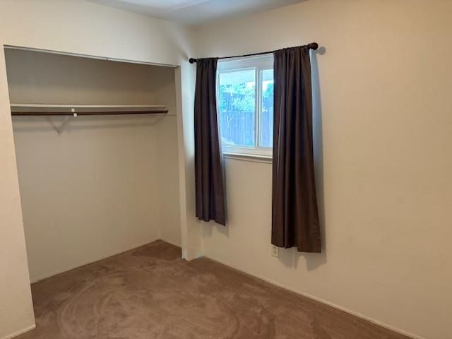 8914 Aksarben Dr, Orangevale, CA 95662