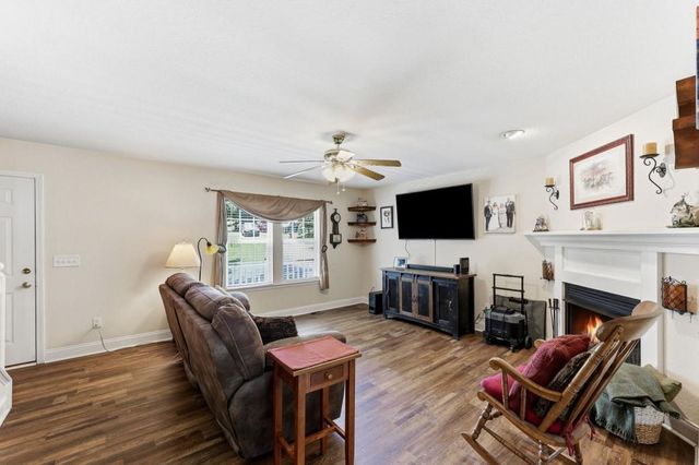 188 Seaborn Drive, Cleveland, GA 30528
