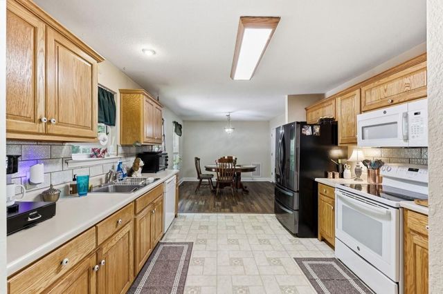 188 Seaborn Drive, Cleveland, GA 30528