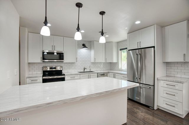 1305 W 7TH Place, Tempe, AZ 85281