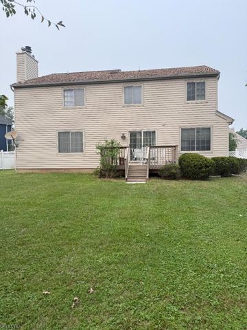 4 Drake Rd, Hillsborough Twp., NJ 08844