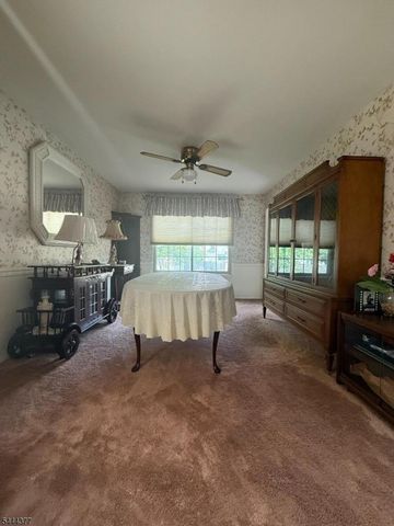 4 Drake Rd, Hillsborough Twp., NJ 08844