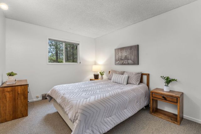 19717 SW Mount Bachelor Drive UNIT 128, Bend, OR 97702