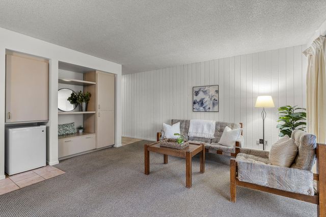 19717 SW Mount Bachelor Drive UNIT 128, Bend, OR 97702