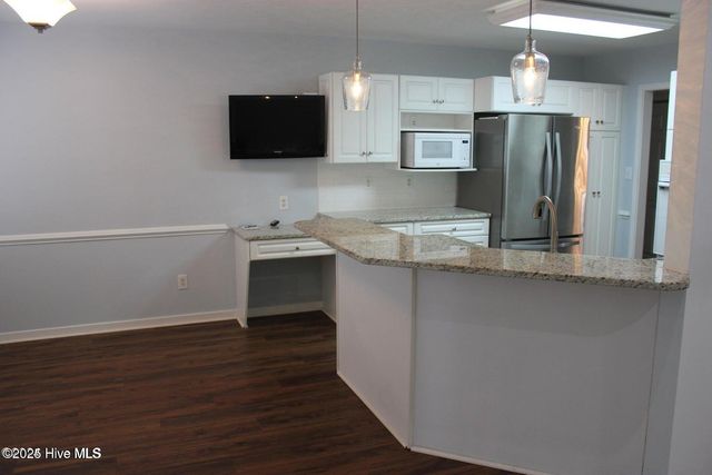 413 Oakmont Drive, Morehead City, NC 28557