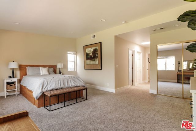 17623 Bromley Street, Los Angeles, CA 91316