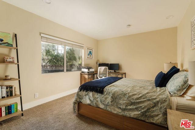 17623 Bromley Street, Los Angeles, CA 91316
