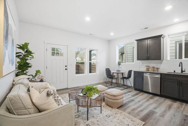 3613 E 8th Ave, Spokane, WA 99202