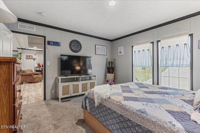 107 Alabama Ave, Etowah, TN 37331