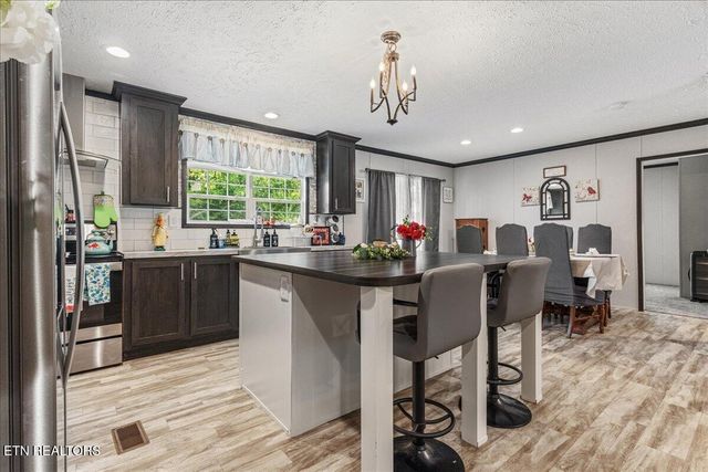 107 Alabama Ave, Etowah, TN 37331