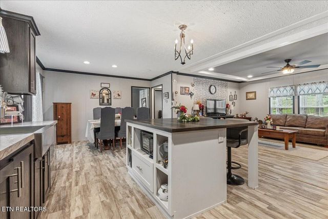 107 Alabama Ave, Etowah, TN 37331